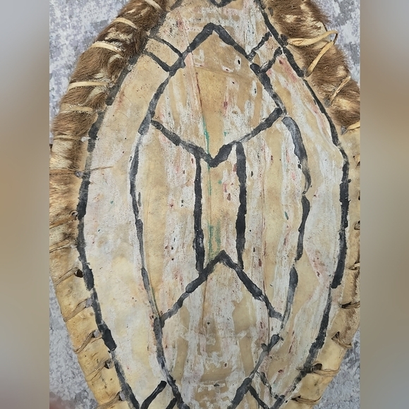 Authentic African Maasai Shield 20 inches Long x 9 1/2 inches Wide - Picture 7 of 13